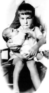Сергей Капица с братом Андреем, 1931 год
