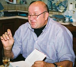 «Многие до сих пор считают, что я владею всей информацией, но из нынешнего руководства страны не знаю почти никого. После моего увольнения состав в МВД, ФСБ и Кремле четыре-пять раз поменялся»
