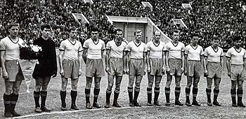 Московский «Локомотив» образца 1958 года. Владимир Маслаченко — второй слева